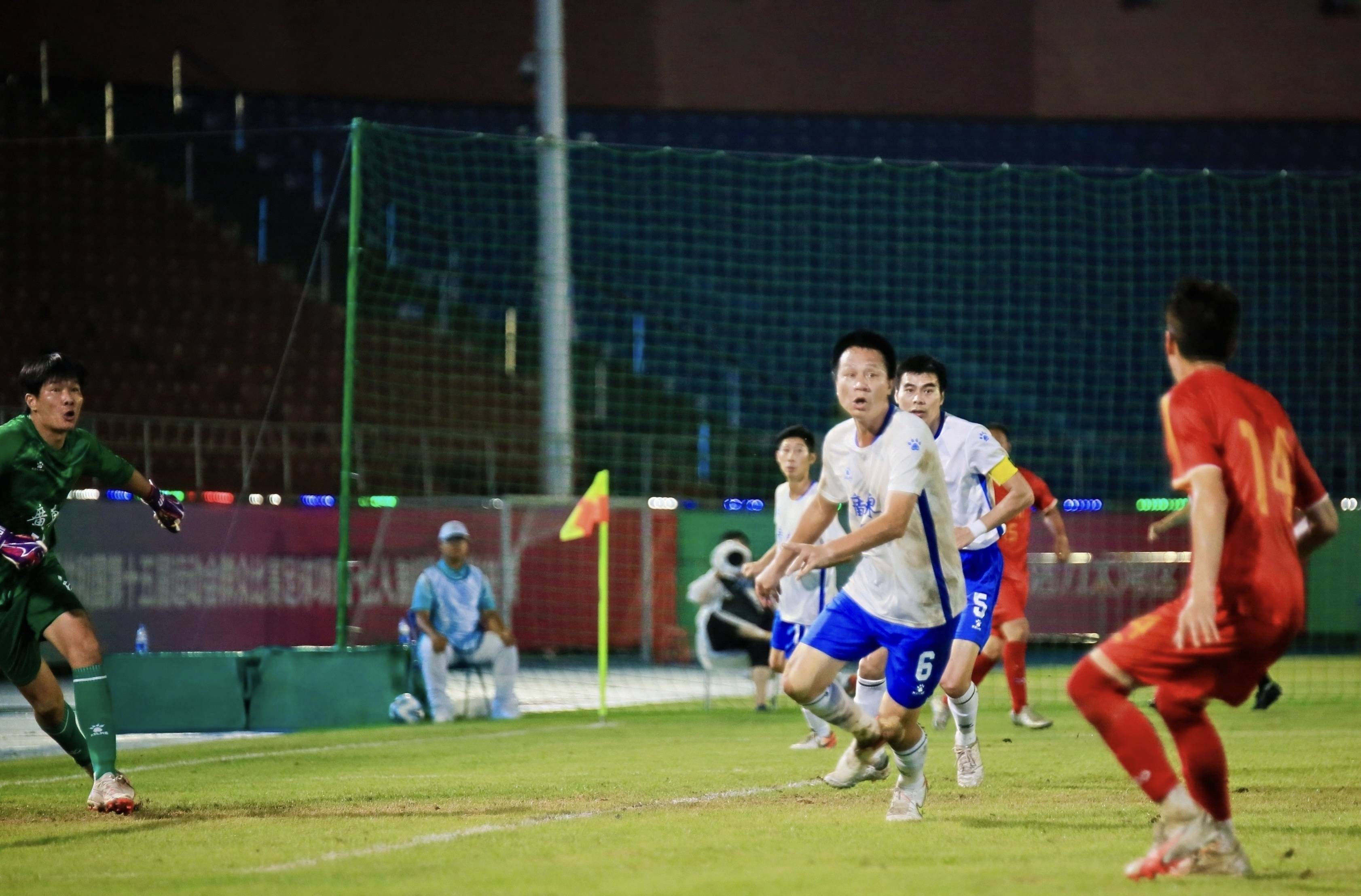 广州富力客场击败重庆斯威,喜获三分的简单介绍 广州富力客场击败重庆斯威,喜获三分的简单介绍