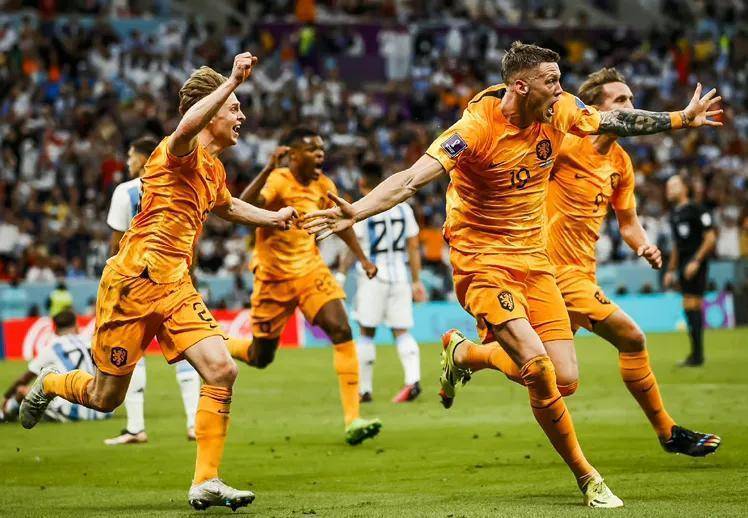 最后时刻逆转，克罗地亚惊险取胜