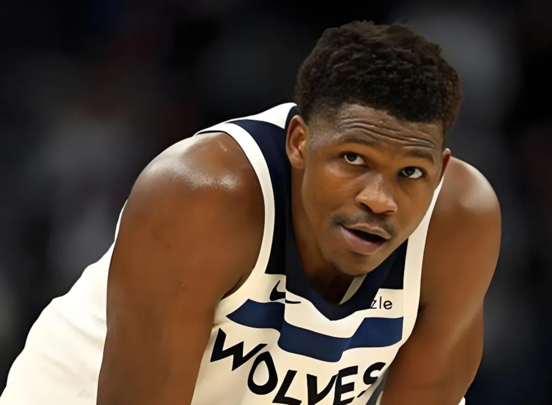 森林狼胜灰熊，卡尔-安东尼-唐斯地板磨魄力压国王