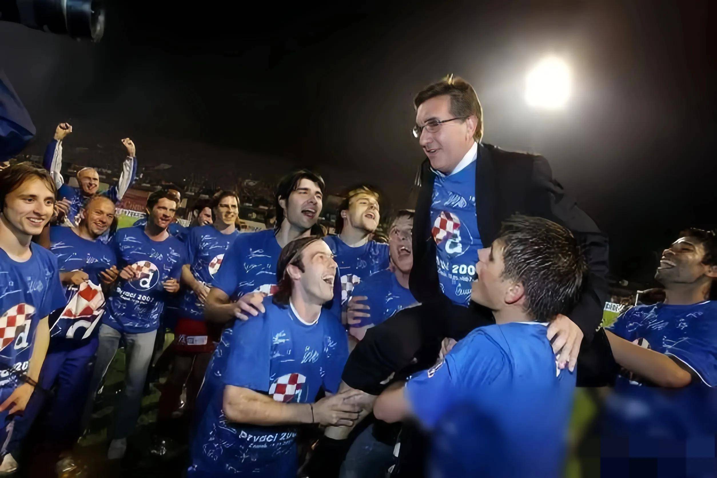 恒大主场大胜，佩莱开场破门，卡纳瓦罗夸赞球队状态的简单介绍