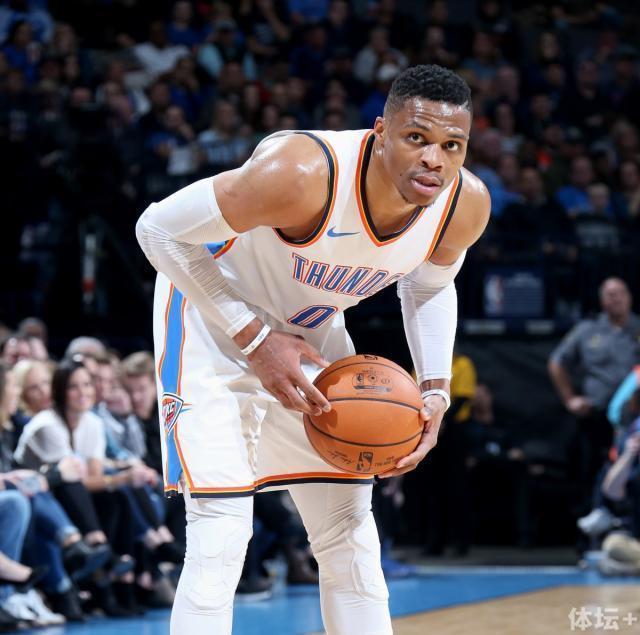 篮网队逆转战胜雷霆，士气高昂？