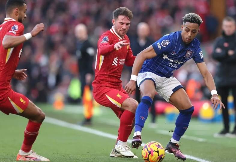 普利茅斯在主场击败了伯明翰! 普利茅斯在主场击败了伯明翰!