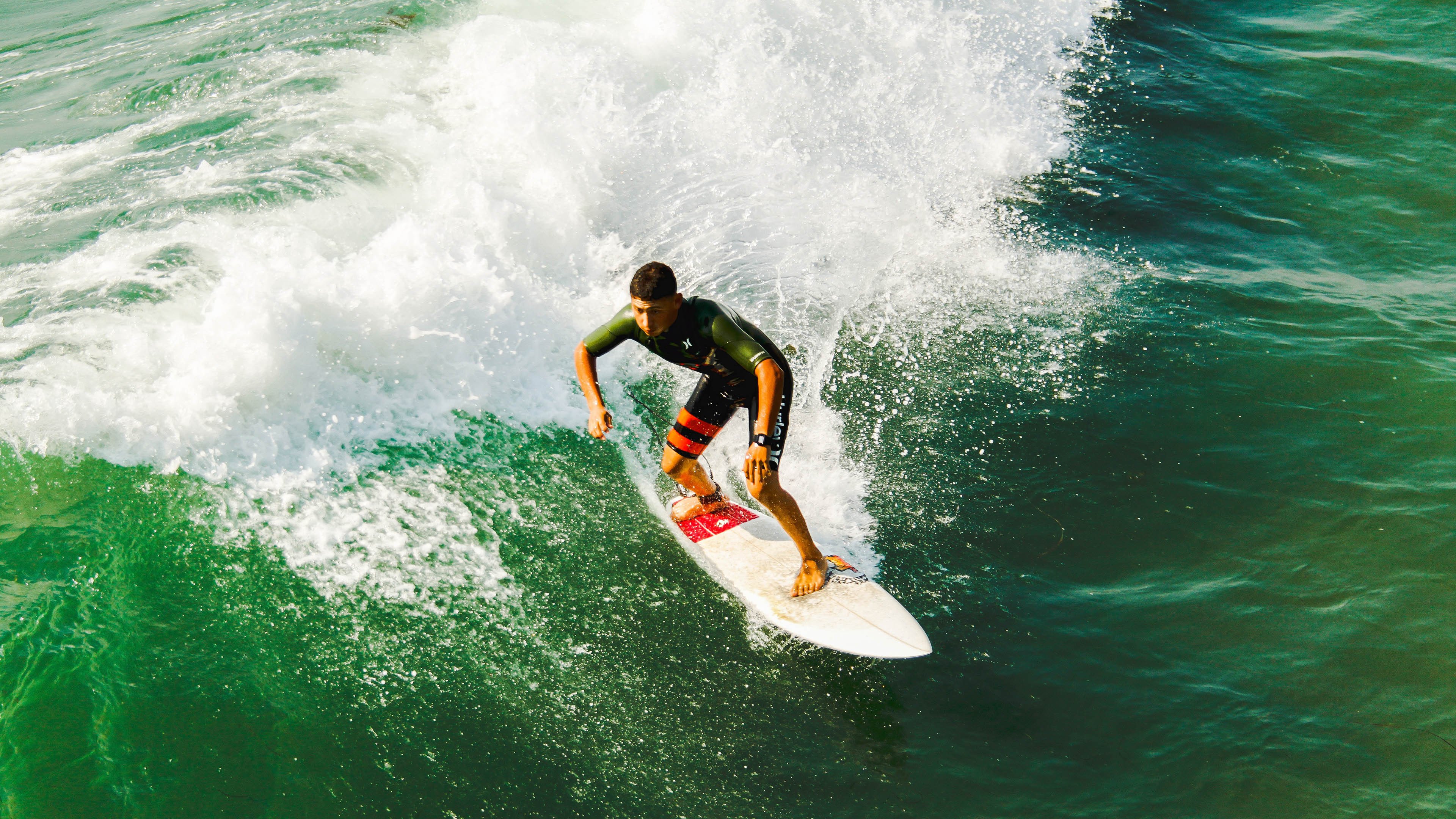 速度与重锤，当快节奏篮球遇见绿茵场上的人形坦克